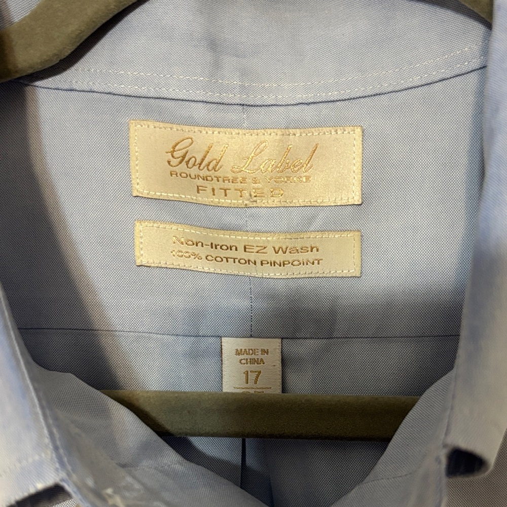 Roundtree & Yorke Light Blue Dress Shirt